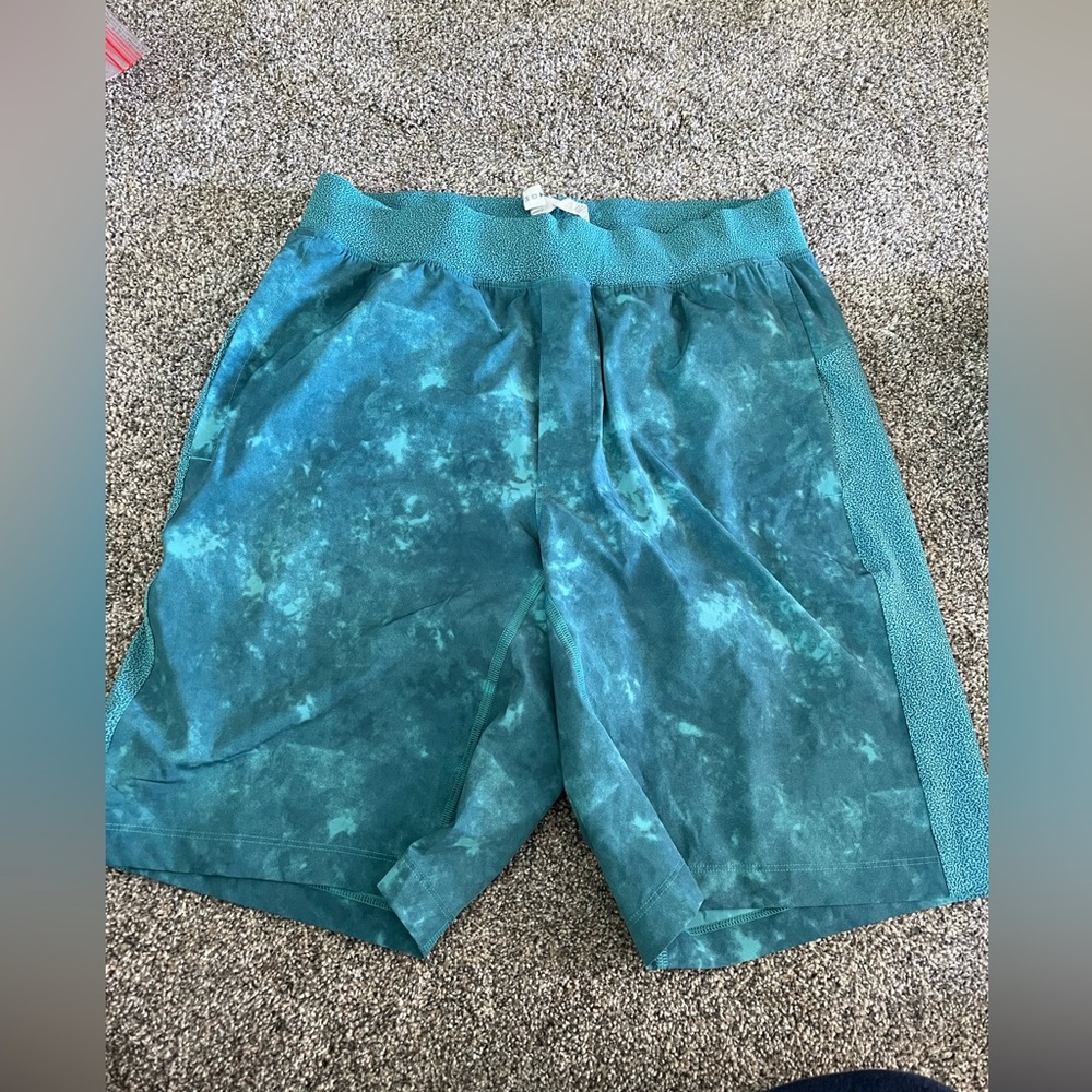 Lulu shorts
